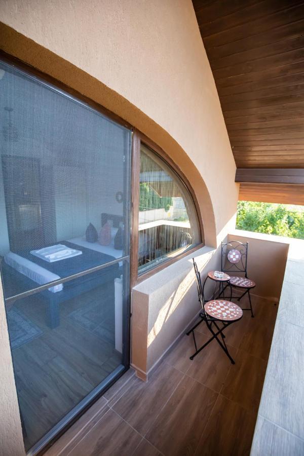 Dania&Petru Residence Tîrgu Ocna エクステリア 写真