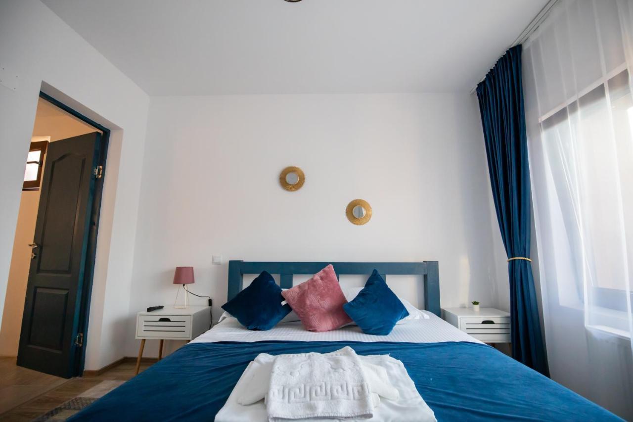 Dania&Petru Residence Tîrgu Ocna エクステリア 写真
