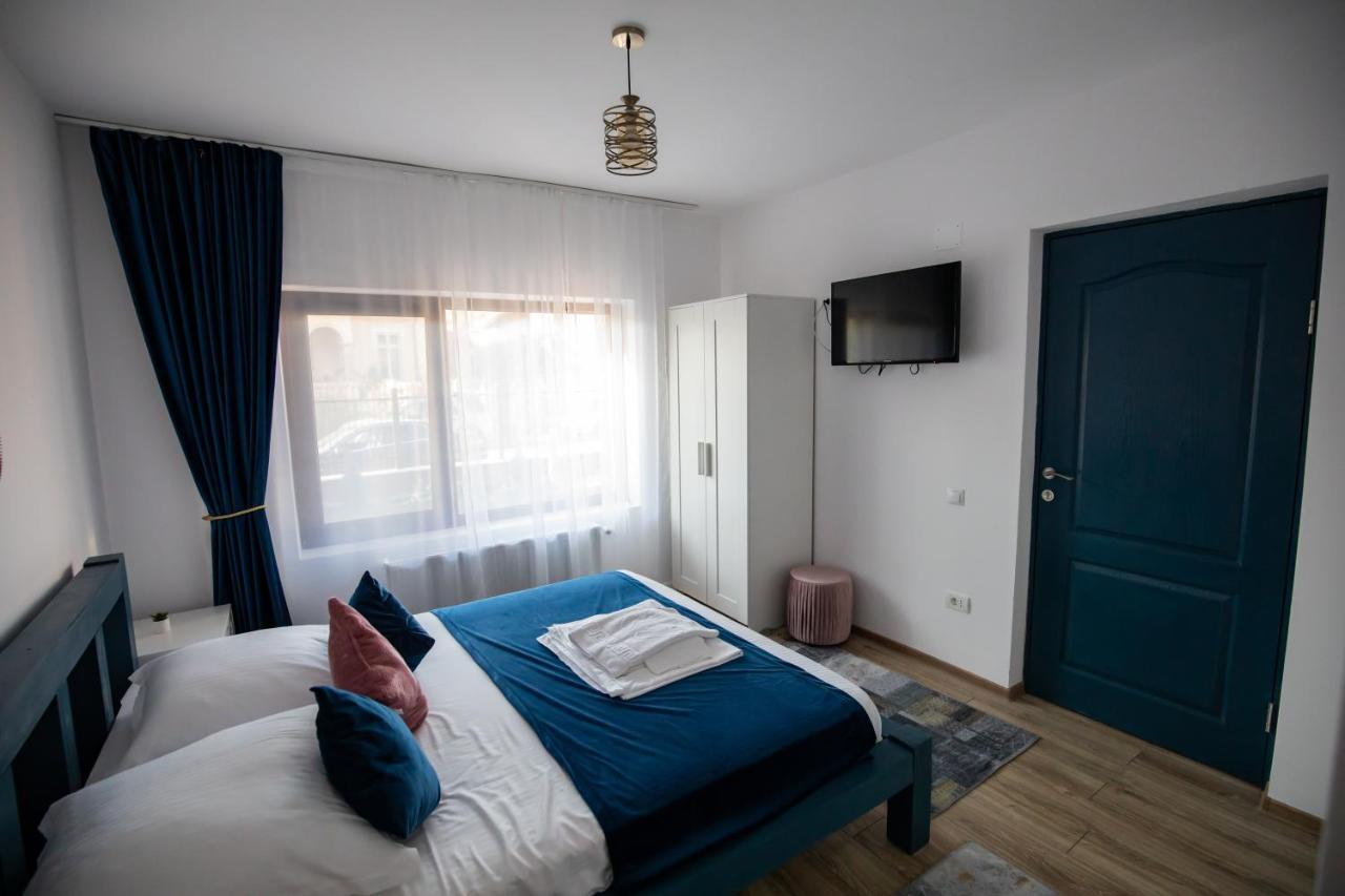 Dania&Petru Residence Tîrgu Ocna エクステリア 写真